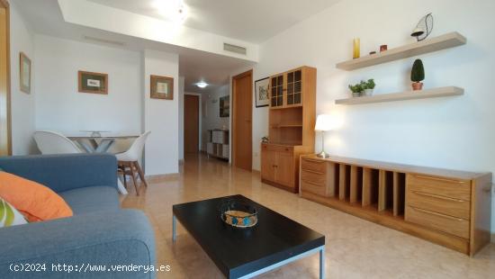 Apartamento de 2 dormitorios con garaje en Algezares - MURCIA