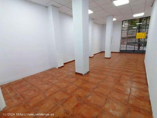 LOCAL COMERCIAL en Pleno Centro de Cáceres, Zona CANOVAS - MULTIPLES - CACERES