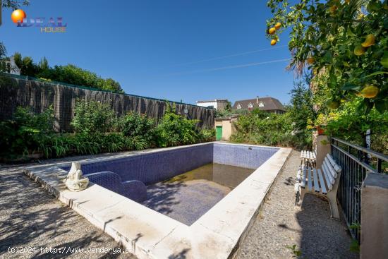 MAGNÍFICO CHALET EN GOJAR - GRANADA