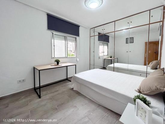 HABITACIÓN EN ALQUILER EN VALENCIA - VALENCIA