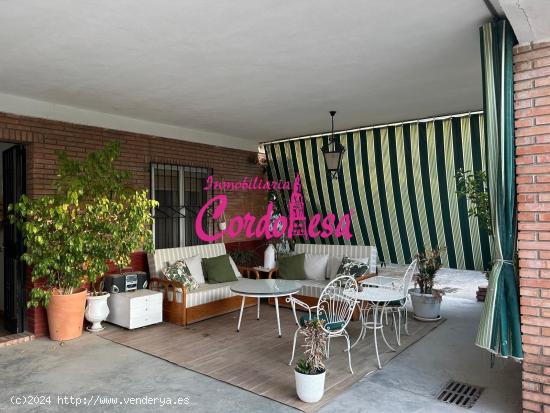 MAGNIFICA CASA CON TERRENO Y PISCINA EN ALCOLEA!!!! - CORDOBA