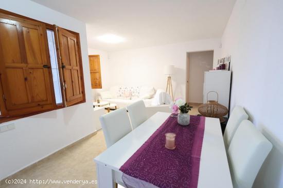 BUNGALOW PLANTA BAJA EN CABO ROIG. 3 DORM. 1 BAÑO. 79 M2 DE PARCELA. - ALICANTE