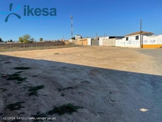 Terreno urbano no consolidado en Rociana el Condado - HUELVA