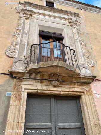 API LUNA INMOBILIARIA VENDE CASA-PALACIO DE 1765 - ALBACETE