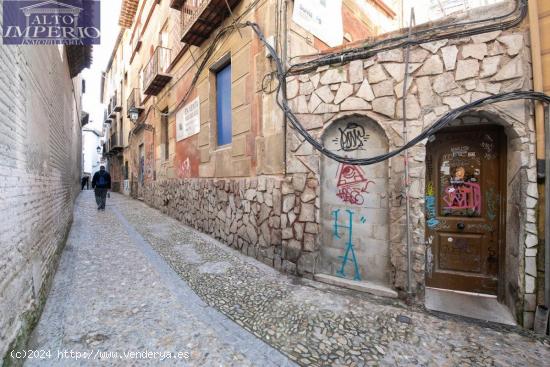  Edificio en Reyes católicos - GRANADA 