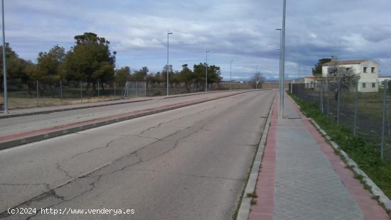 SE VENDE TERRENO URBANO - MADRID