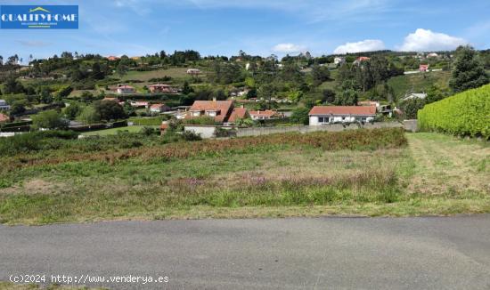  SE VENDE TERRENO URBANO EN LA URBANIZACIÓN O CASTELO - MONTE XALO(CERCEDA) - A CORUÑA 