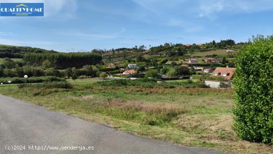 SE VENDE TERRENO URBANO EN LA URBANIZACIÓN O CASTELO - MONTE XALO(CERCEDA) - A CORUÑA