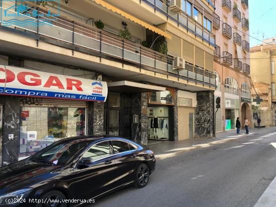 Local comercial en venta en el centro de Elda - ALICANTE