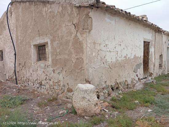 PARCELA CON LICENCIA Y PROYECTO JUNTO A LA ESTACION DE PUERTO LUMBRERAS - MURCIA