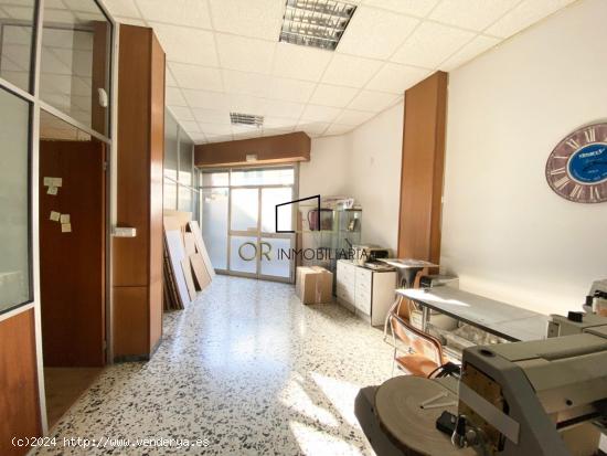  Local comercial de 100m en Centro de Vilafranca - BARCELONA 