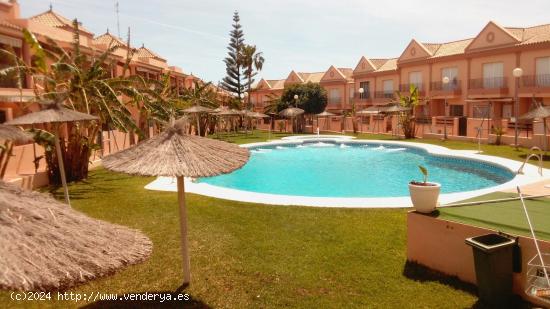  ALQUILER DE APARTAMENTO EN CARRETERA NUEVA DE LA BARROSA - CADIZ 