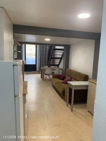 Casa recién reformada en el centro de Alhama - MURCIA