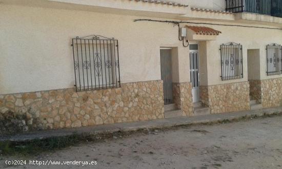  Casa ideal para negocio rural - ALBACETE 