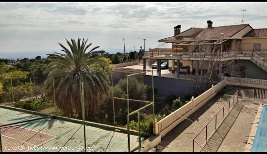 CHALET EN PARTIDA SAN ANTONIO DE LA FLORIDA. Precio 350000 - ALICANTE