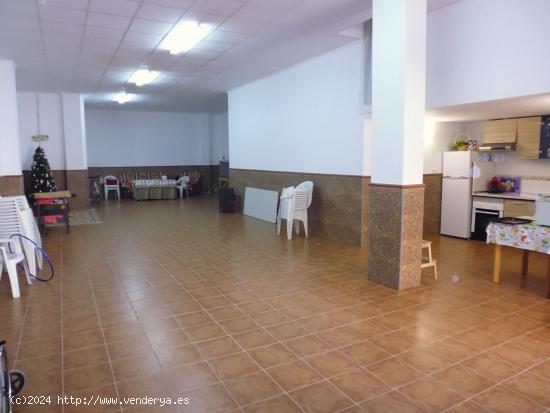 Local comercial en venta en Alzira - VALENCIA