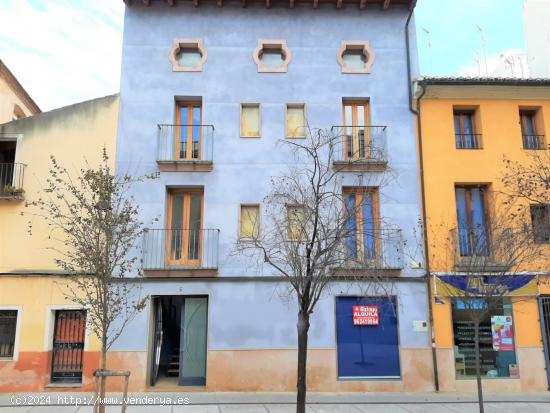 CASA DE VARIAS PLANTAS PREPARADA PARA OFICINAS, JUNTO A JUZGADOS, AYUNTAMIENTO Y AGENCIA TRIBUTARIA.