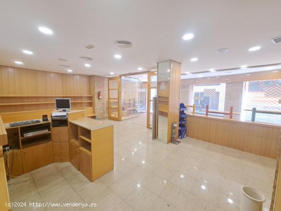 LOCAL COMERCIAL EN ALQUILER O VENTA EN ZONA CENTRO - VALENCIA