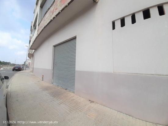 Local comercial en venta en Carcaixent - VALENCIA