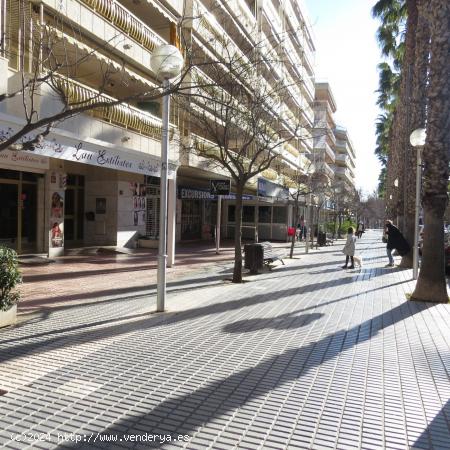 EN ALQUILER PISO DE 2 DORMITORIOS CENTRICO - TARRAGONA