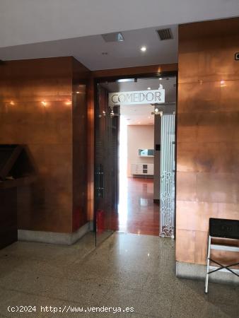 Vende restaurante listo para entrar en Santiago - A CORUÑA