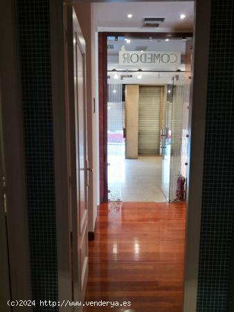 Vende restaurante listo para entrar en Santiago - A CORUÑA