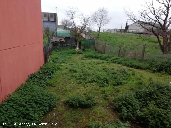 Solar con Fin de semana en Carballo - A CORUÑA