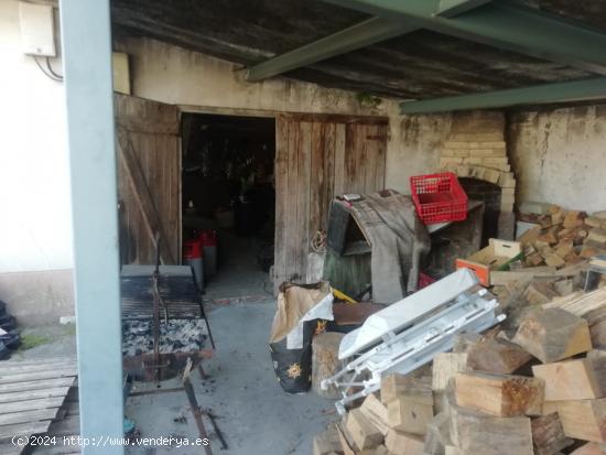 Casa en Laxe con terreno - A CORUÑA