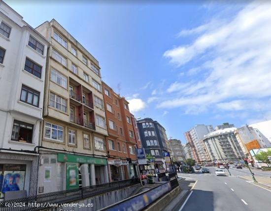  Edificio en Ronda de Outeiro - A CORUÑA 