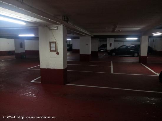 Se vende Parking privado en el centro de Santiago - A CORUÑA