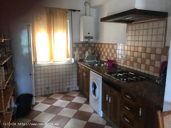 VENTA CASA VILLALUENGA DEL ROSARIO. ZONA CÉNTRICA - CADIZ