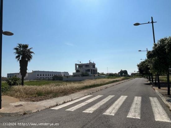 AMPLIA PARCELA URBANA CERCA DEL MAR - CASTELLON