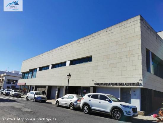 Venta local comercial en Sanlúcar La Mayor - SEVILLA