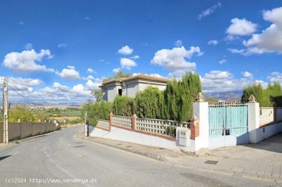 Chalet Independiente - GRANADA