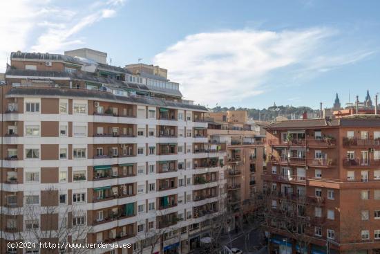  Apartamento entero de 2 dormitorios en Barcelona. - BARCELONA 