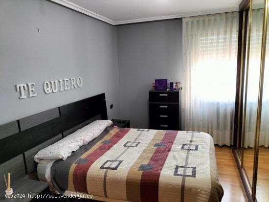 DISPONIBLE A LA VENTA PISO REFORMADO EN URBANIZACION LOS OLMILLOS - PALENCIA