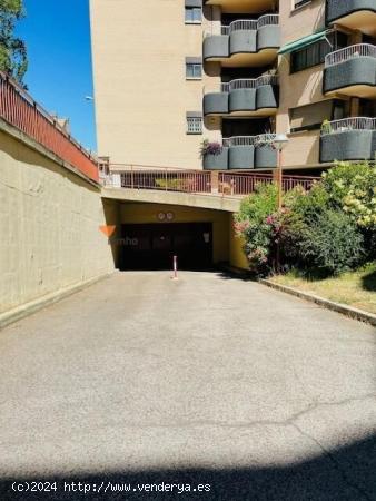  Garaje en venta en Océano Atlántico 12 - ZARAGOZA 