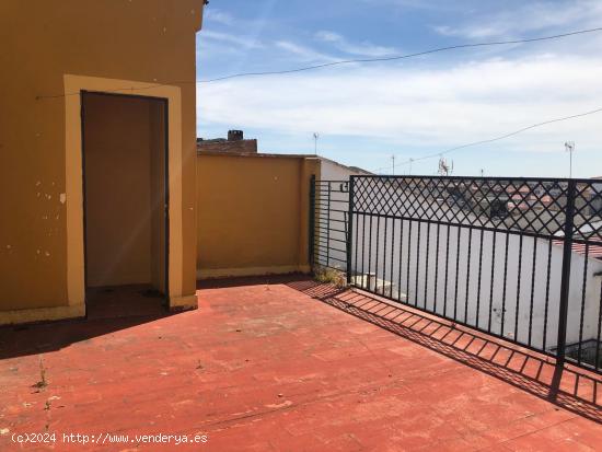  CASABANCO VENDE PLANTA ALTA EN  LA GARROVILLA. - BADAJOZ 