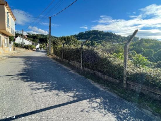  SUELO DE NUCLEO RURAL A 4 KM DE LA CIUDAD - ORENSE 