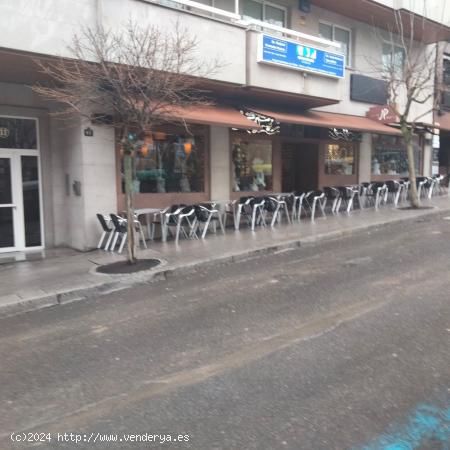 CAFETERIA EN EL CENTRO - ORENSE