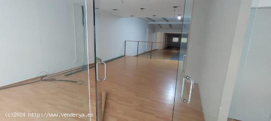 Bajo Comercial en Venta o Alquiler en el Entorno del Corte Inglés - PONTEVEDRA