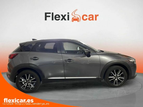 Mazda CX-3 2.0 SKYACTIV GE Luxury White 2WD AT - L Hospitalet de Llobregat