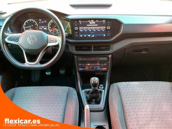 Volkswagen T-Cross Advance 1.0 TSI 81kW (110CV) - Tarragona