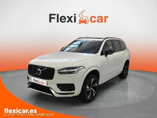 Volvo XC-90 2.0 B5 D5 AWD Momentum 5 Asientos Auto - Badajoz