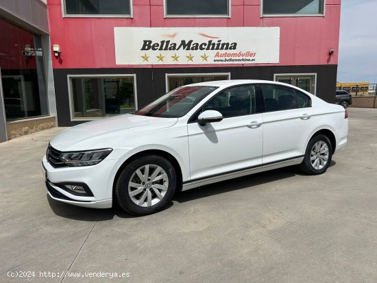 Volkswagen Passat 2.0 TDI 110kW (150CV) - Parla