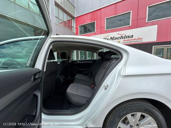 Volkswagen Passat 2.0 TDI 110kW (150CV) - Parla