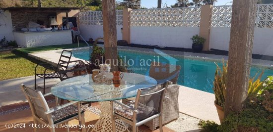 CHALET CON PISCINA PRIVADA Y JARDIN - TEMPORADAS CORTAS Y VACACIONES - FARO DE CALABURRA