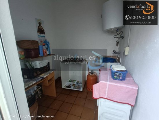 SE VENDE CASA EN POZOHONDO DE 4 HABITACIONES POR 59000€