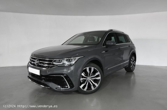  Volkswagen Tiguan Nuevo  R-Line 1.5 TSI DSG7 110 kW (150 CV) (AX15BZ13) -  