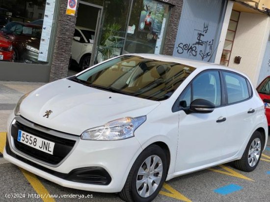 PEUGEOT 208 en venta en Pamplona/IruÃ±a (Navarra) - Pamplona/IruÃ±a